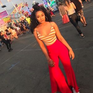 🔴SOLD🔴 High waisted Red Flowy Pants